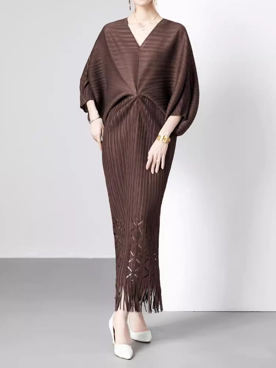 Loose Bat Sleeves V-neck Fishtail Fringed Dress