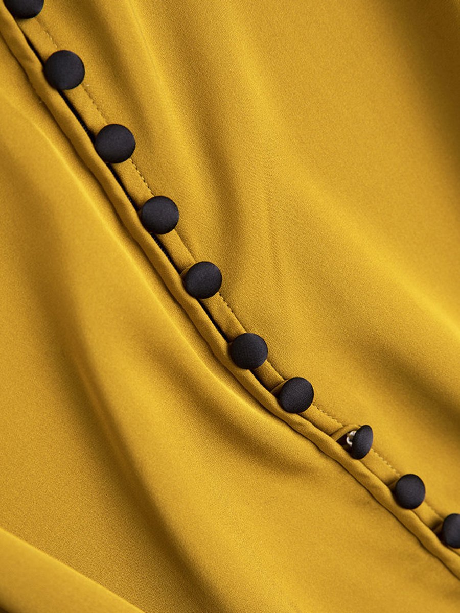 Elegant Blouse with Black Trim Accents